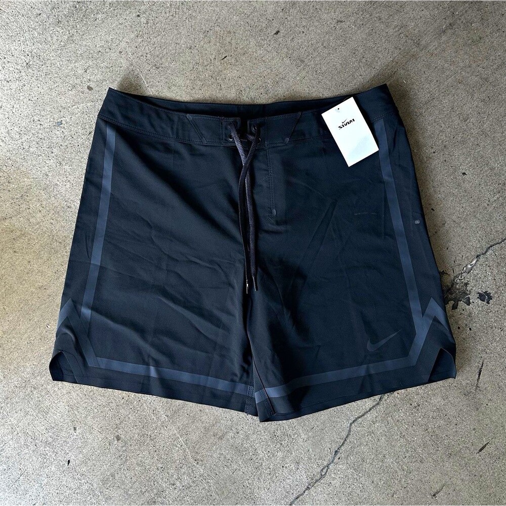 Nike Fadeaway Men's Size 36 Black Board shorts Swim Shorts Unlined